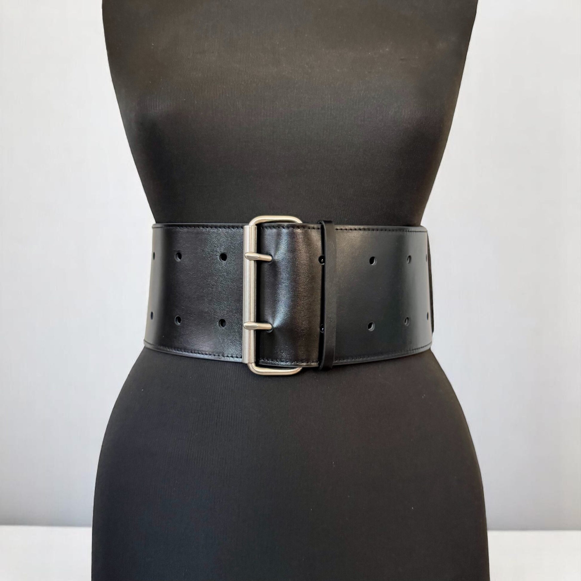 Black leather corset belt – Oversized by Aria Margo