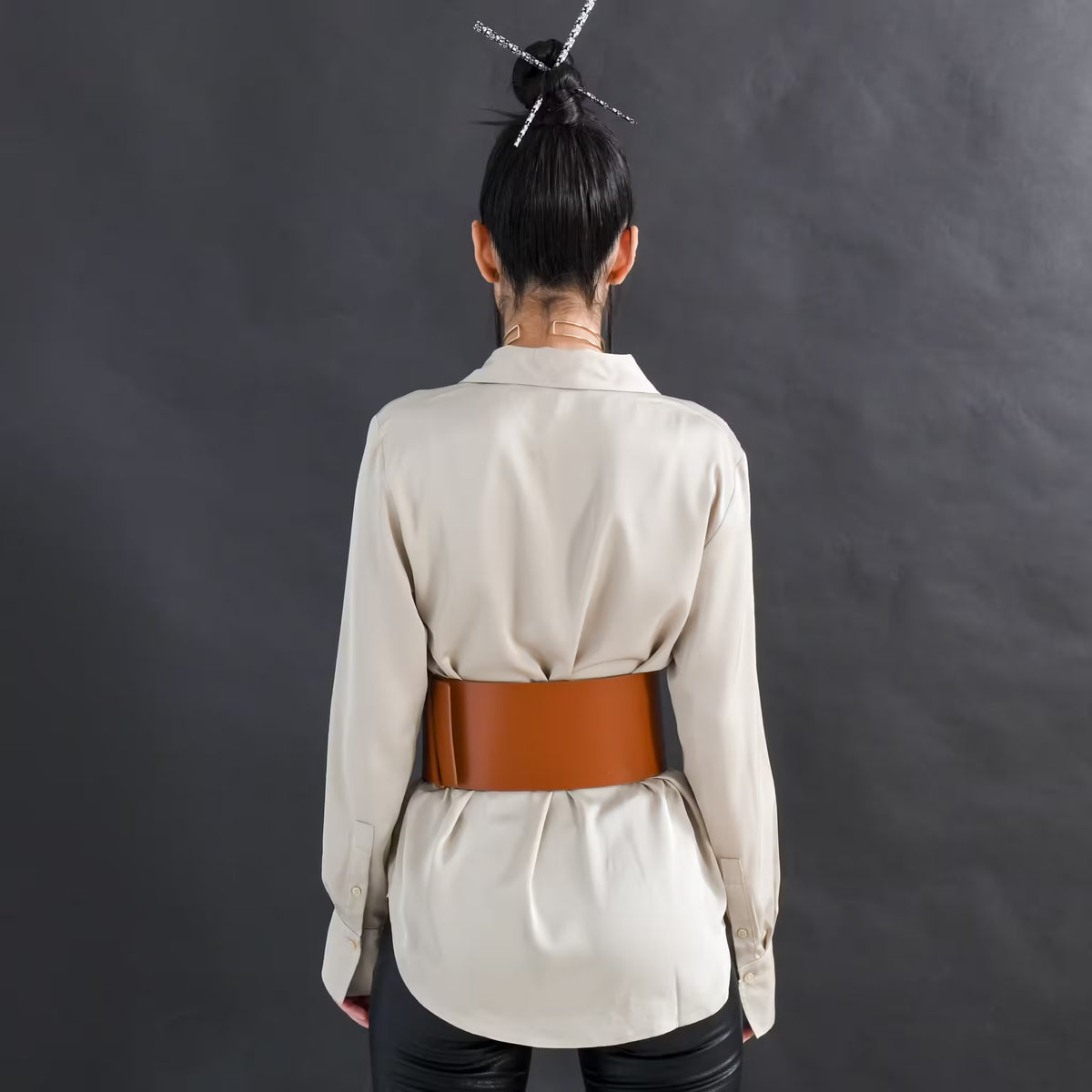 Brown leather corset belt – Oversized by Aria Margo