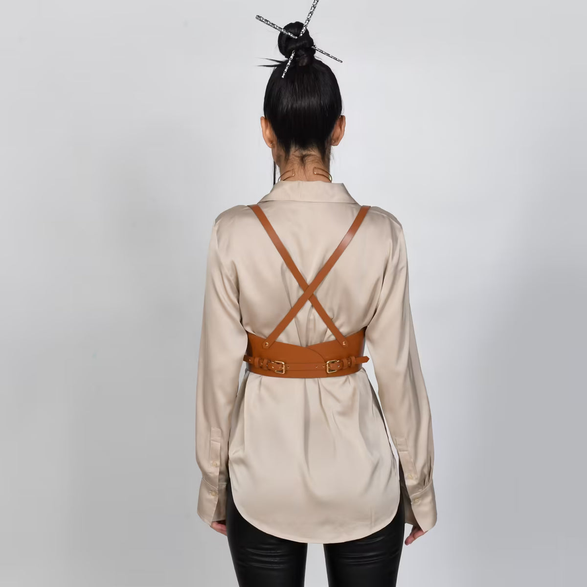 Brown leather corset belt – Under-bust by Aria Margo