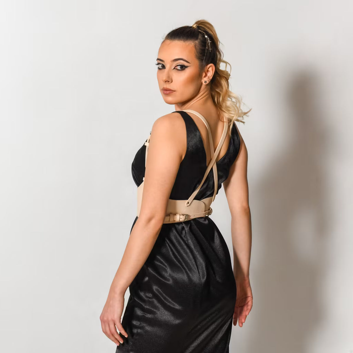 Beige leather corset belt – Under-bust by Aria Margo