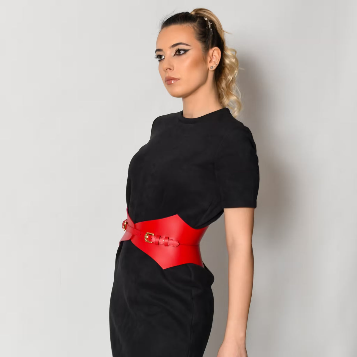 Red leather corset belt – Thorns by Aria Margo