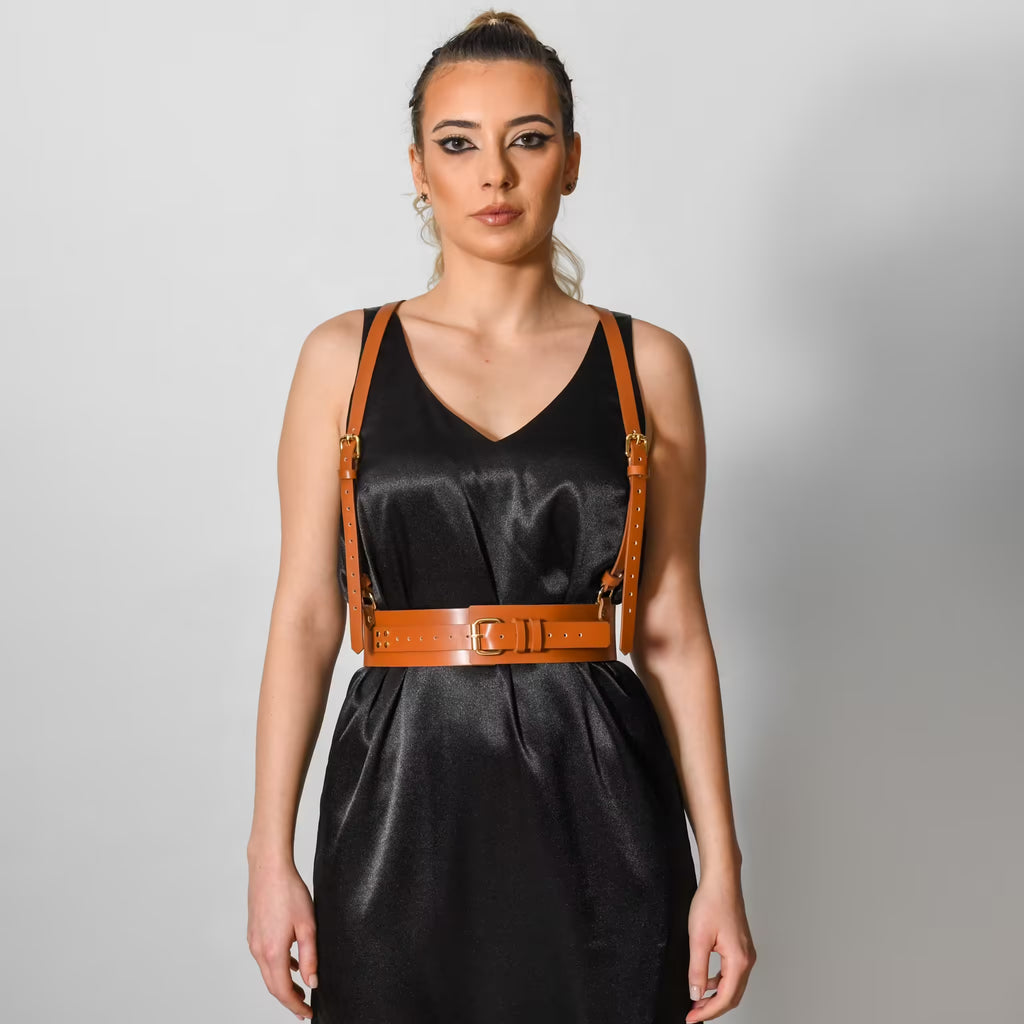 Brown leather corset belt – Harness by Aria Margo