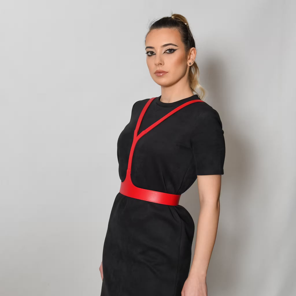 Red leather corset belt – Harness by Aria Margo