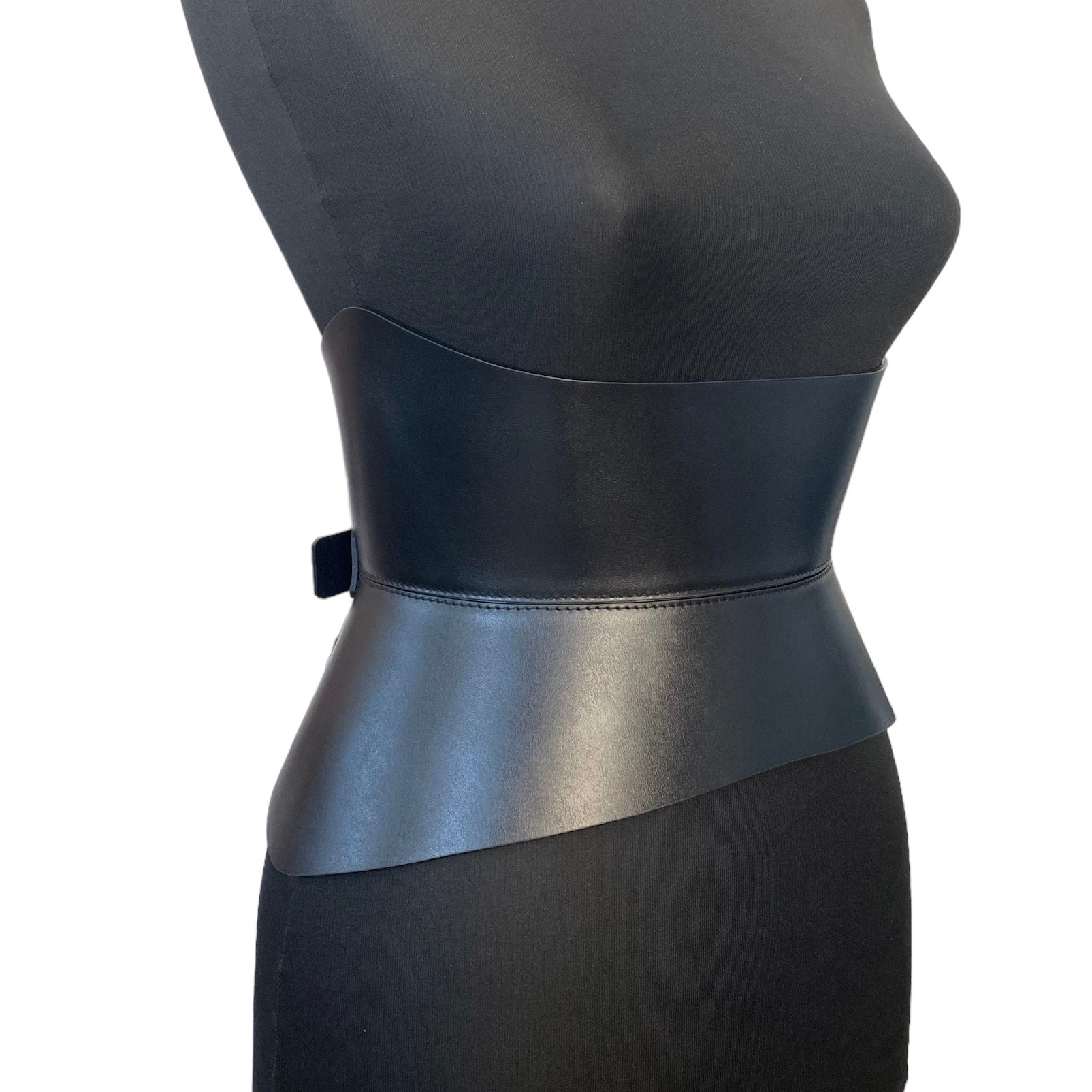 Black leather corset belt – Audrey by Aria Margo