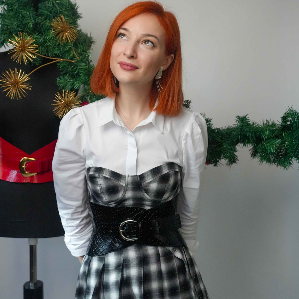 Black leather corset belt – Hourglass by Aria Margo