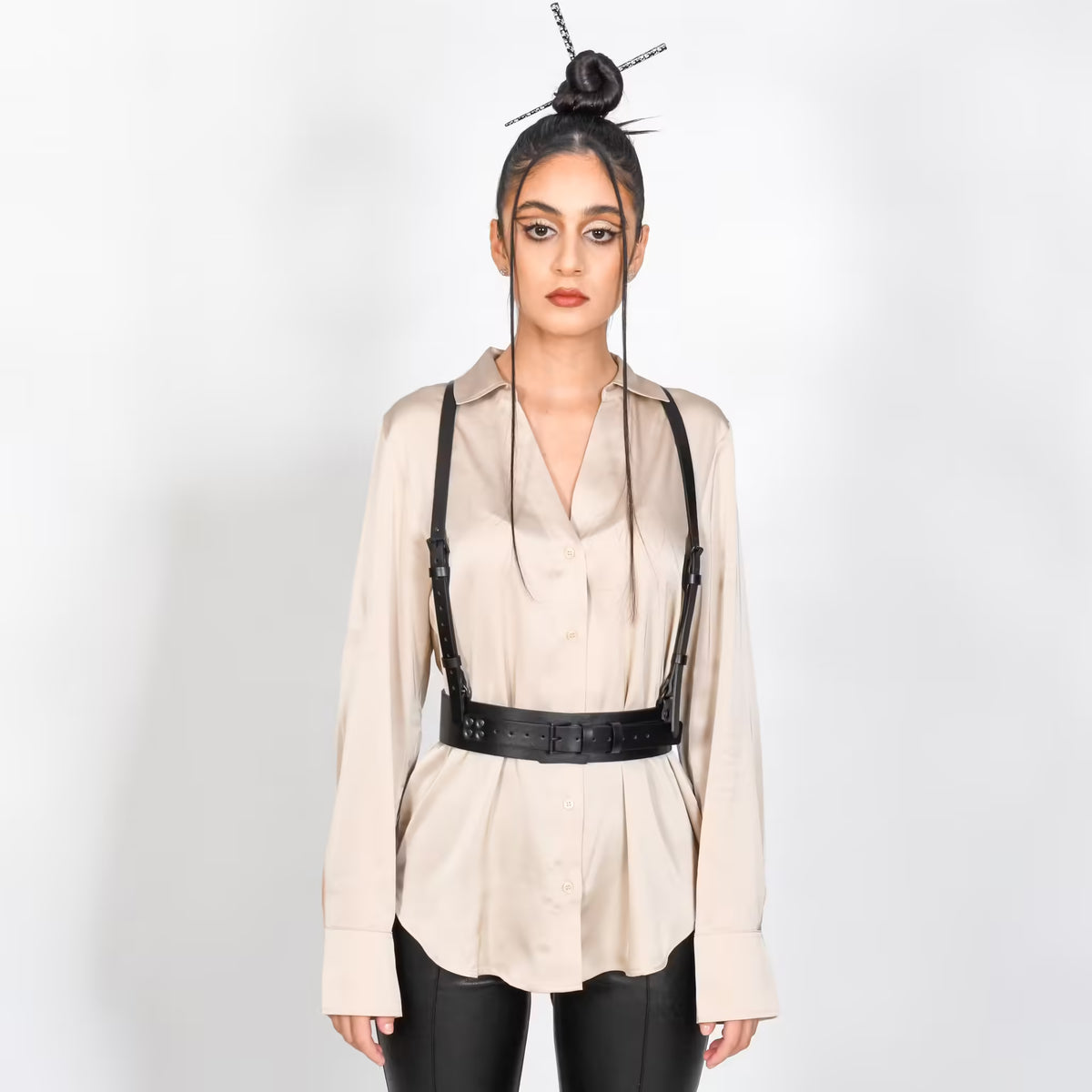 Black leather corset belt – Harness by Aria Margo