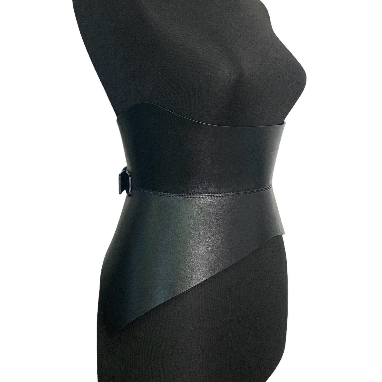 Black leather corset belt – Hallo by Aria Margo