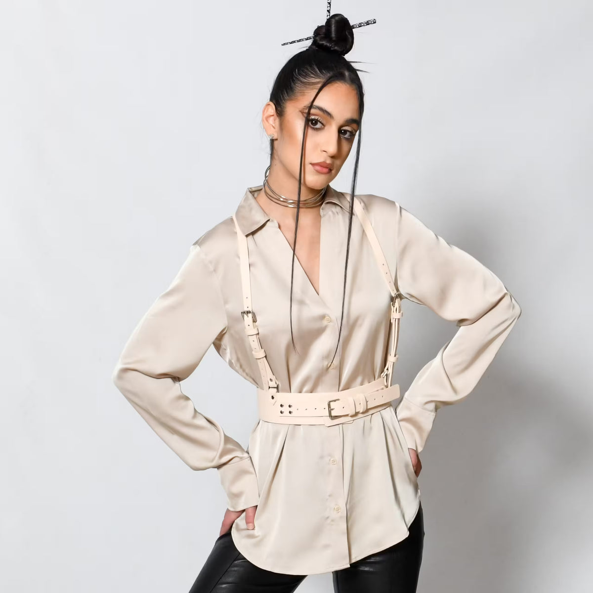 Beige leather corset belt – Harness by Aria Margo