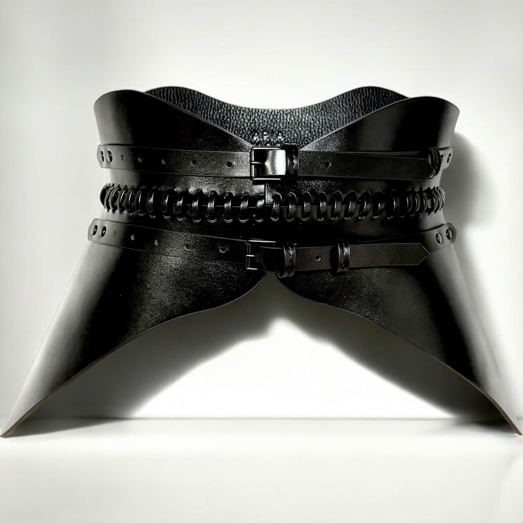 Black leather corset belt – Hallo by Aria Margo