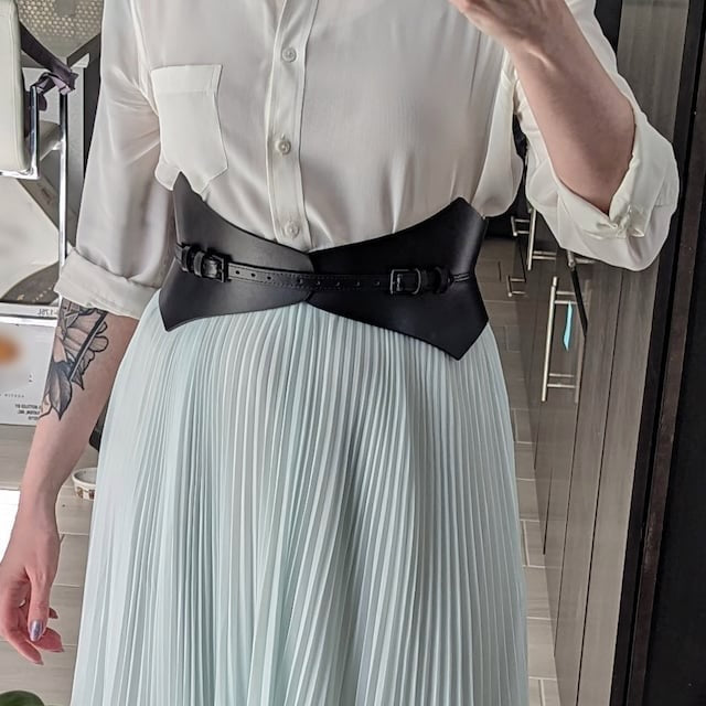 Black leather corset belt – Thorns by Aria Margo