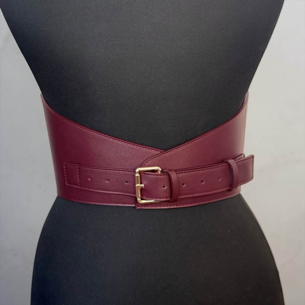 Round Under Bust Leather Corset Belt - Burgundy
