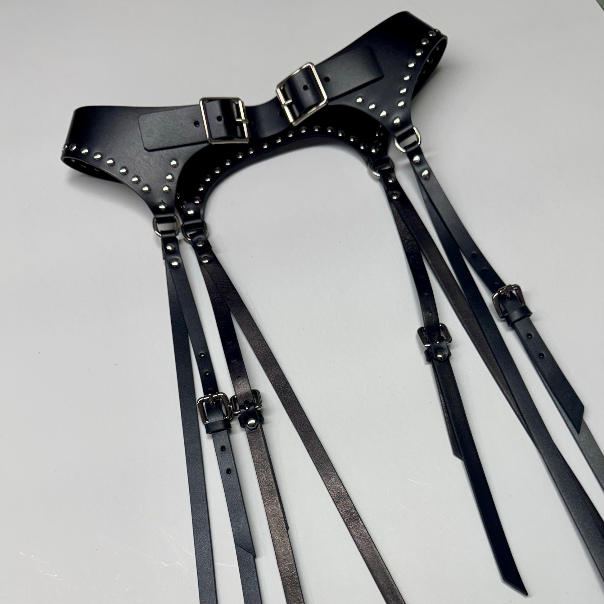 Black leather corset belt – Harness by Aria Margo