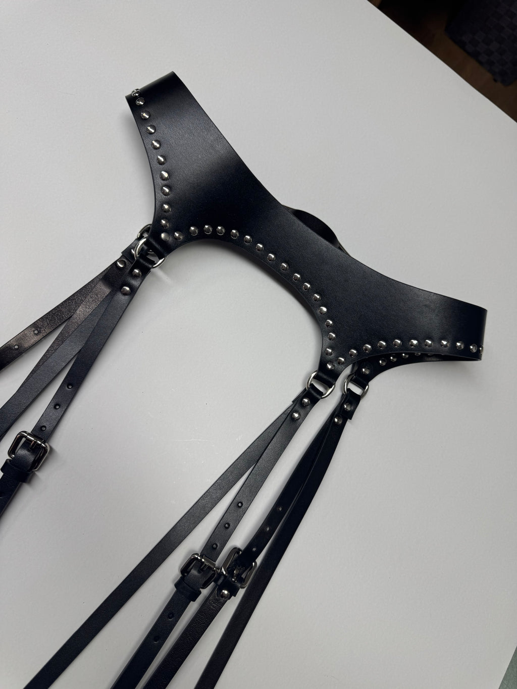 Black leather corset belt – Harness by Aria Margo