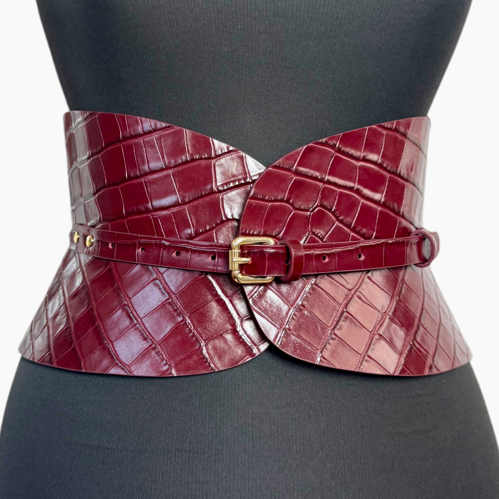 Red leather corset belt – Hourglass by Aria Margo