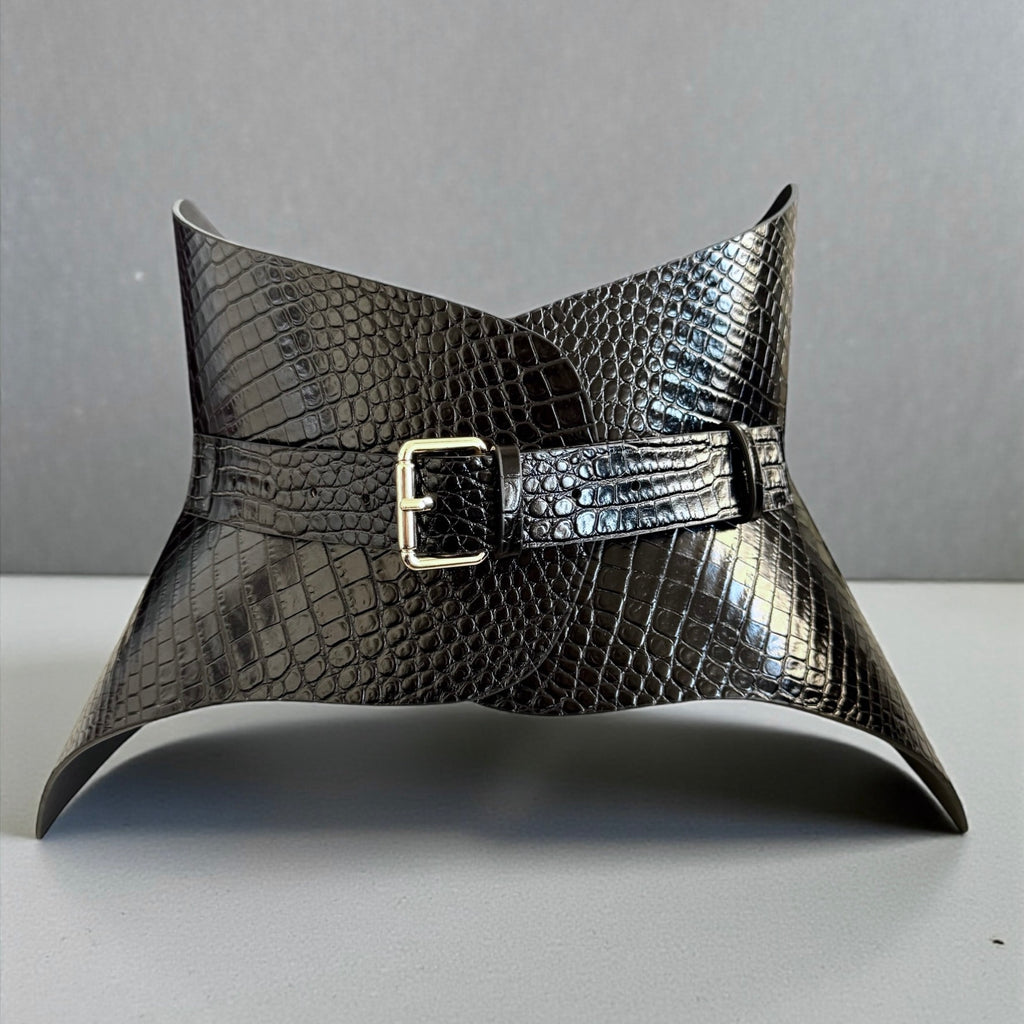 Black leather corset belt – Hallo by Aria Margo