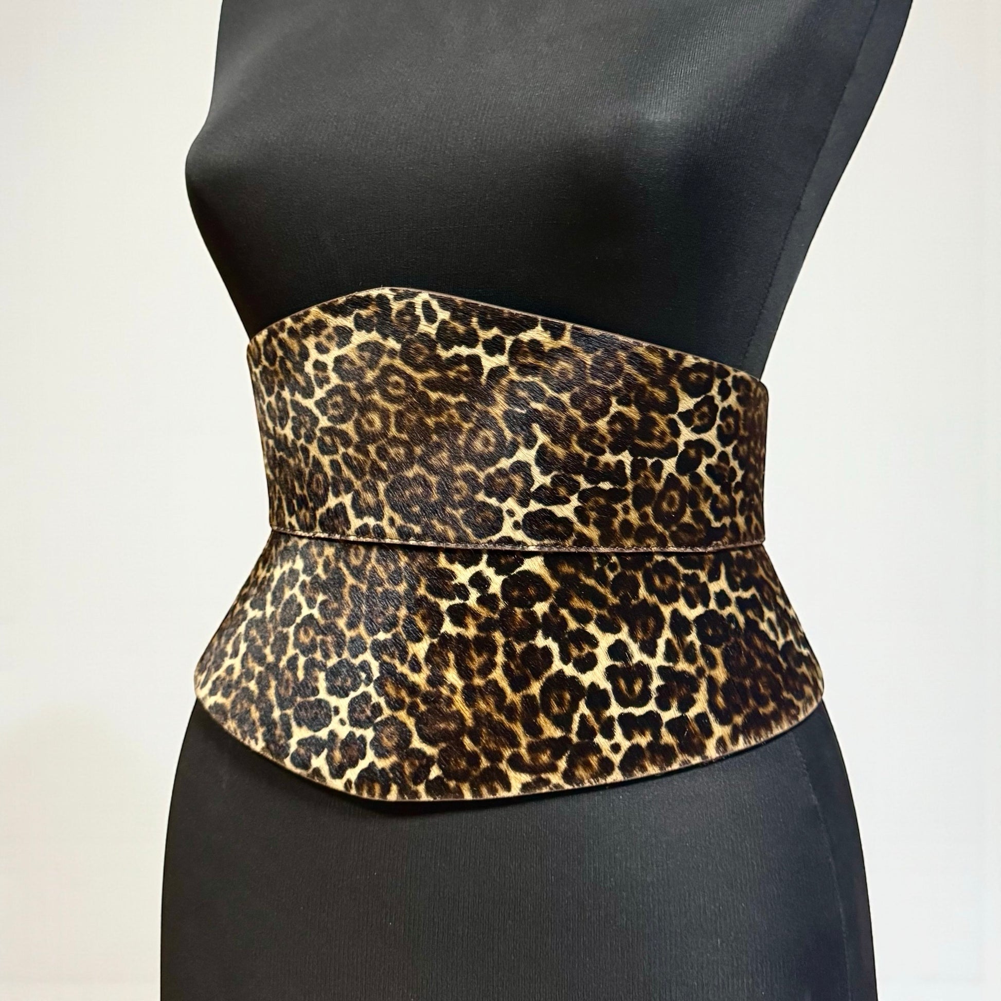 Black leather corset belt – Eclipse by Aria Margo