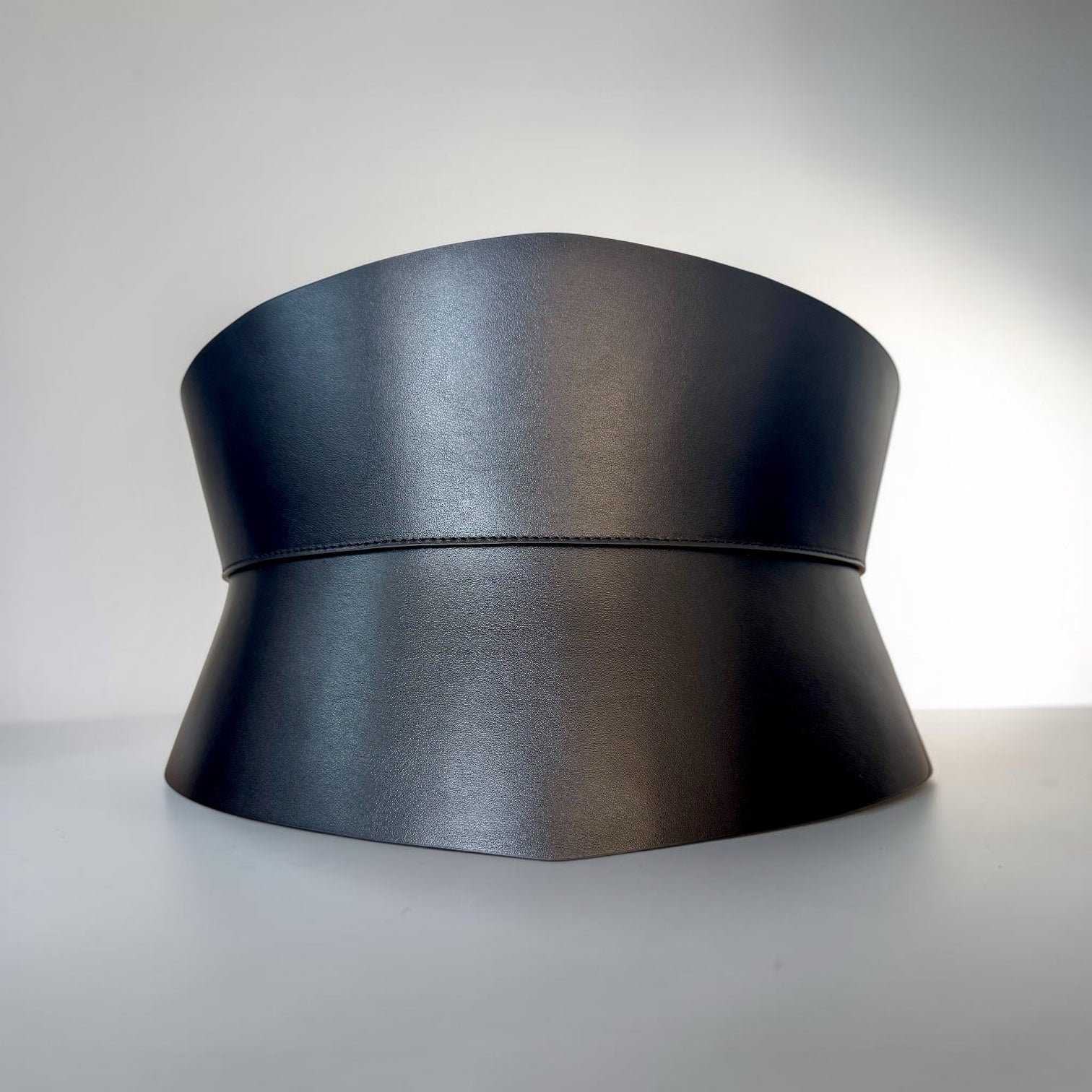 Black leather corset belt – Eclipse by Aria Margo